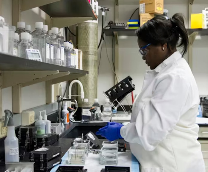 Researcher working in a biomedical laboratory